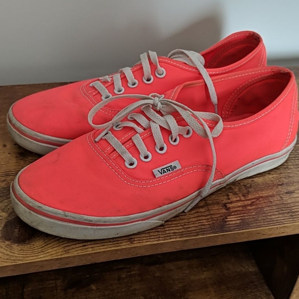 Orange/pink Vans